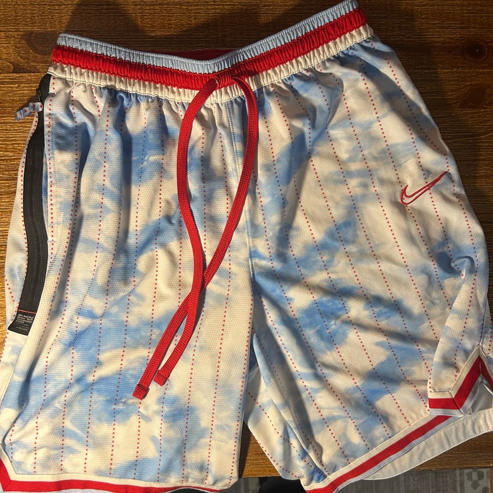Nike Tie‑Dye Basketball Shorts XL – Red Trim / Streetwear / Y2K Sport